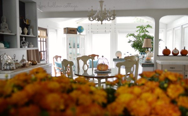 Fall Home Tour - #cottage #bungalow
