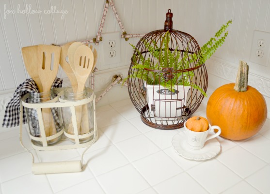 Fall Home Tour - #cottage #kitchen #fall
