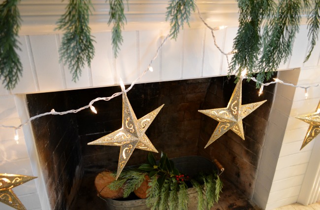 Diy Dollar Tree Ornament Christmas Light Hack (2)
