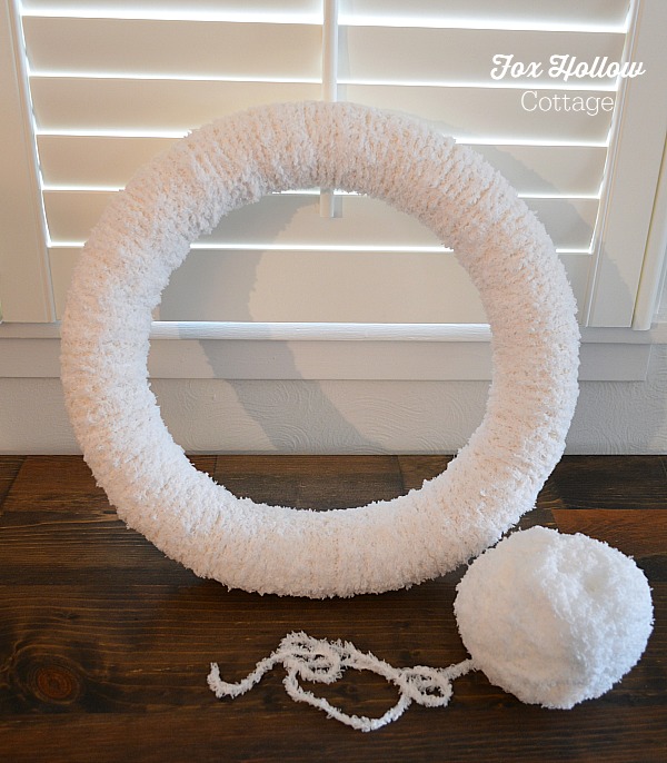Yarn Wrapped Wreath Craft DIY Snowy Chirstmas Wreath Tutorial