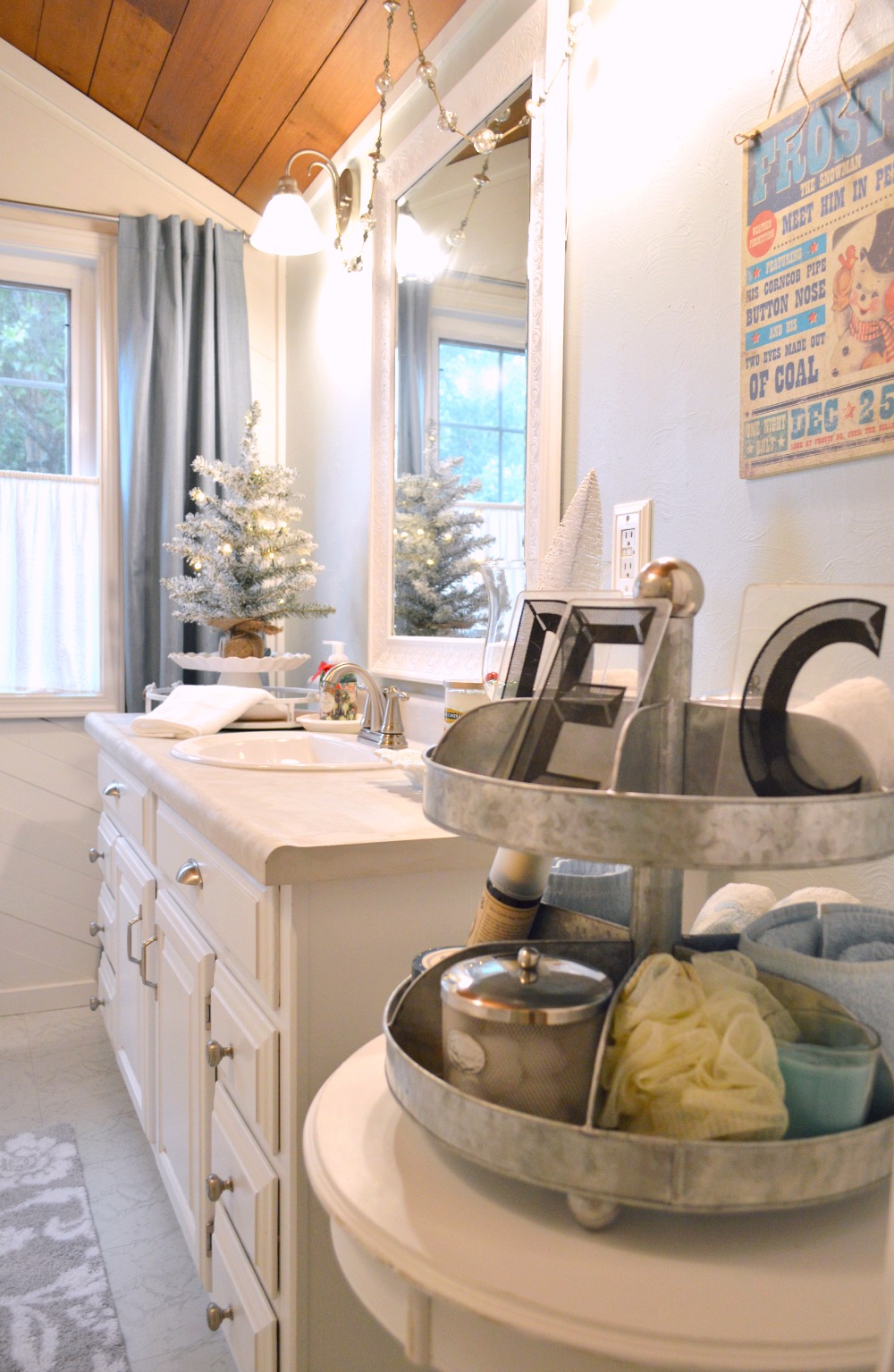 Cottage Christmas Bathroom in Aqua and White - Eclectic Coastal Vintage Home Decorating www.foxhollowcottage.com