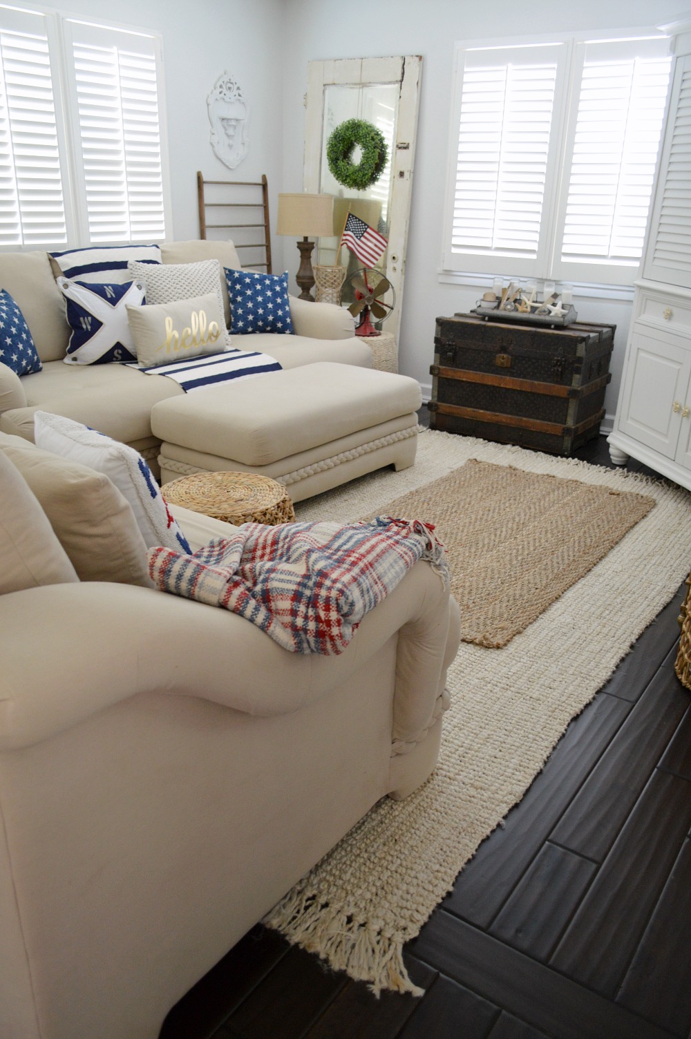 Patriotic Coastal Cottage Living Room