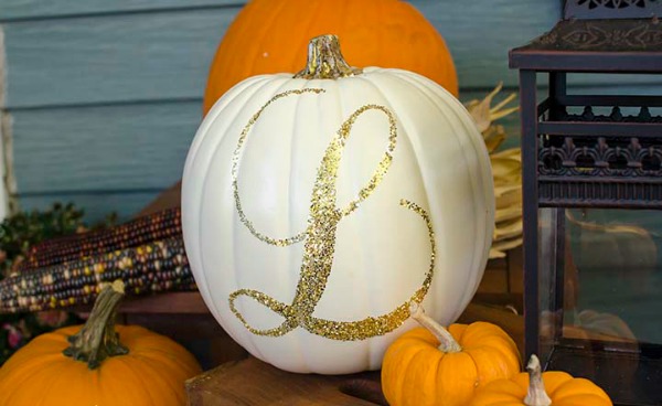 glitter-monogram-pumpkin, 31 Fabulous Pumpkin Decorating Ideas