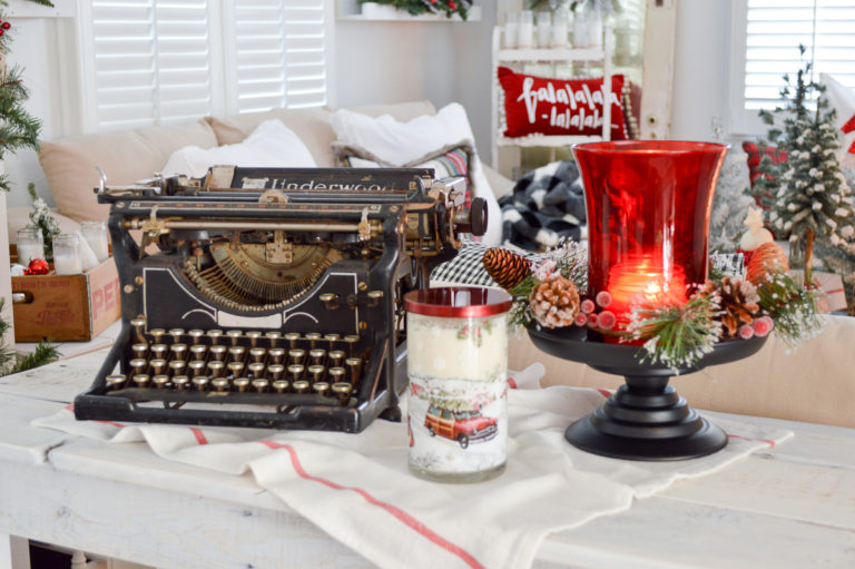 Cozy Christmas Home + Gift Ideas with Better Homes and Gardens