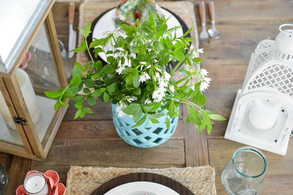 Simple Affordable Cottage Farmhouse Table Decorating Ideas at Fox Hollow Cottage 