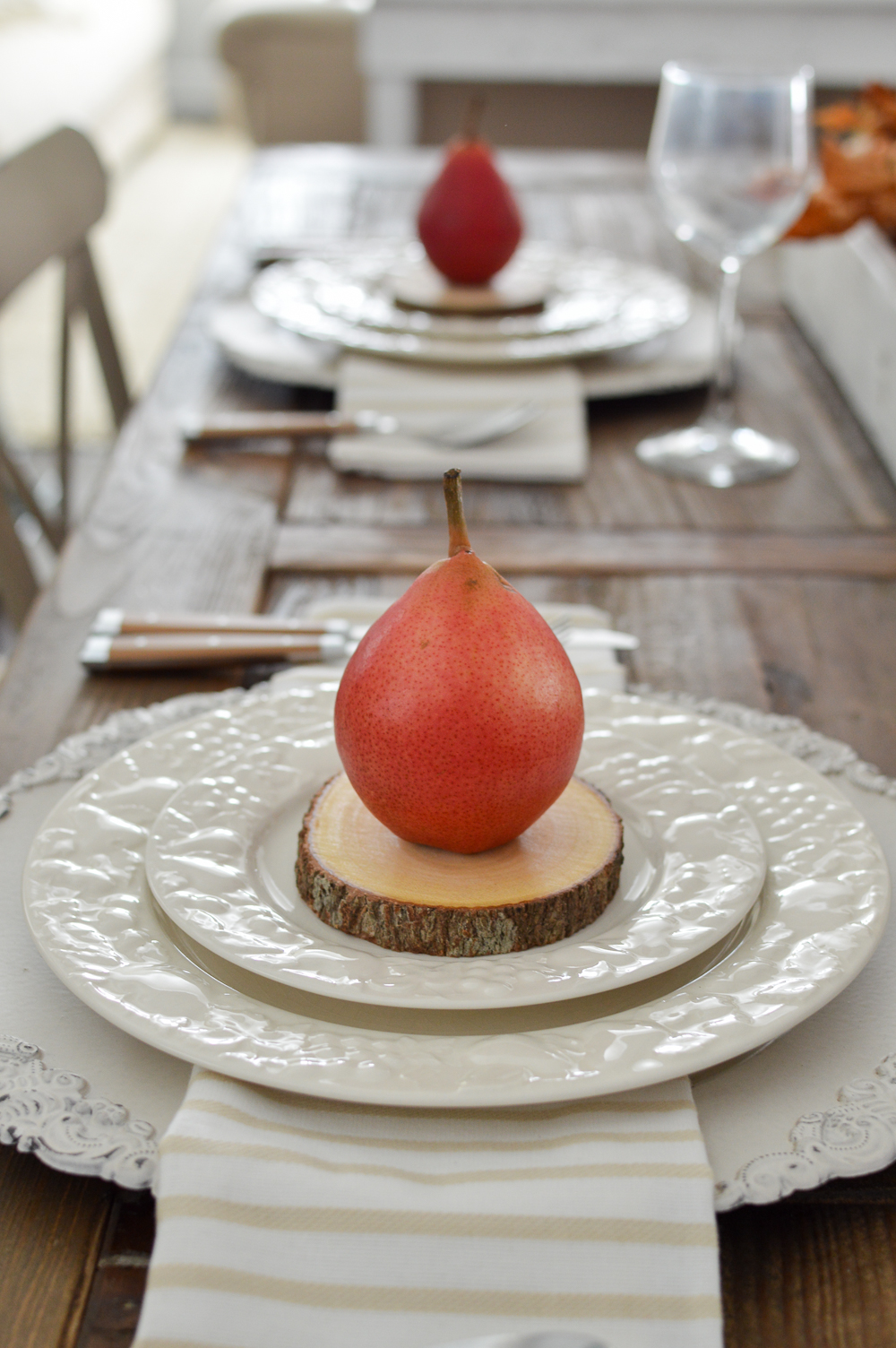 Fall Dining Room Decorating Made Easy