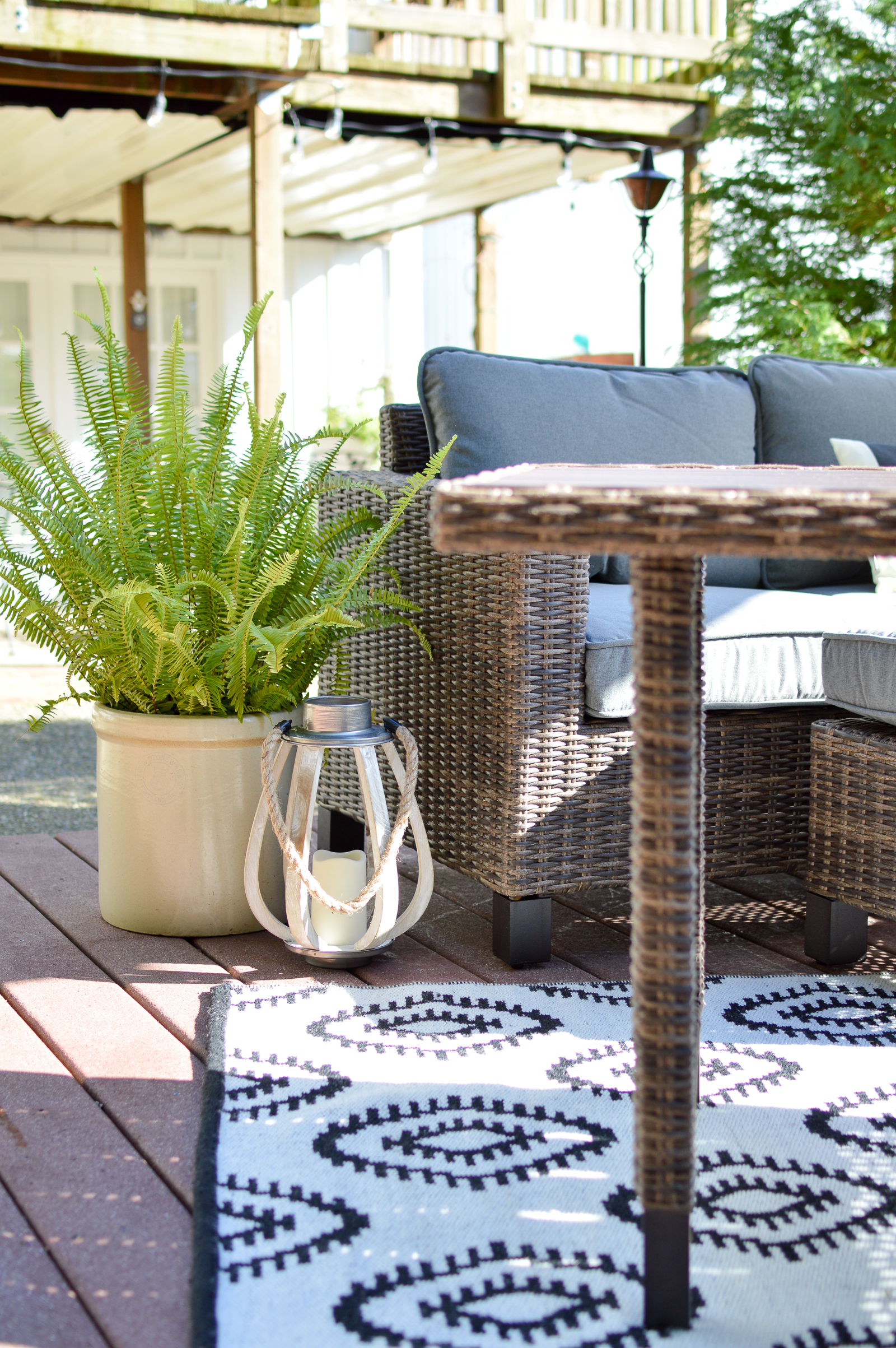Beautifully Affordable Outdoor Patio Furniture 
