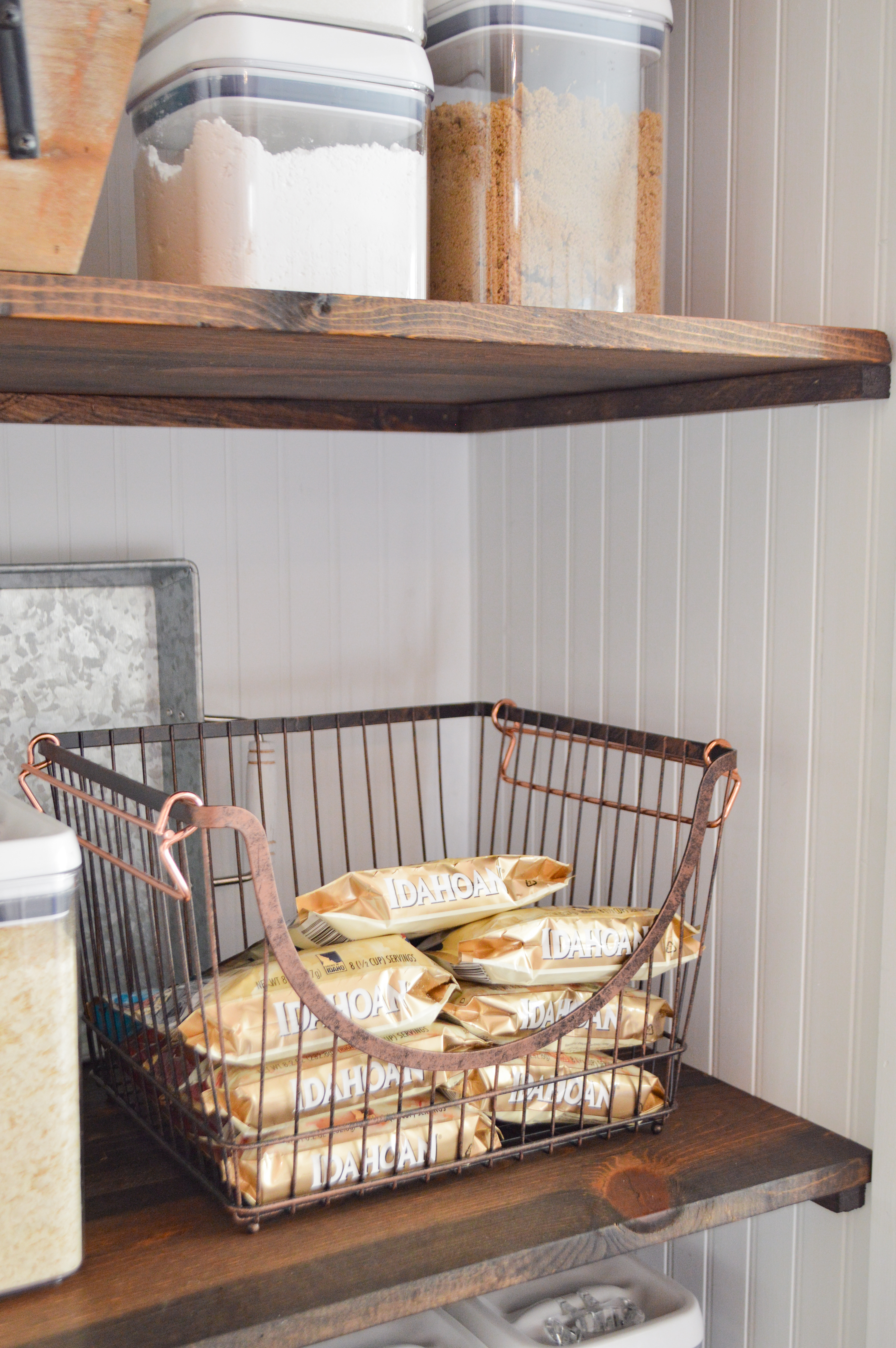 https://foxhollowcottage.com/wp-content/uploads/2020/01/DIY-Open-Shelf-Pantry-Easy-Affordable-Organized-Storage-Ideas-Fox-Hollow-Cottage-www.foxhollowcottage.com_-50.jpg