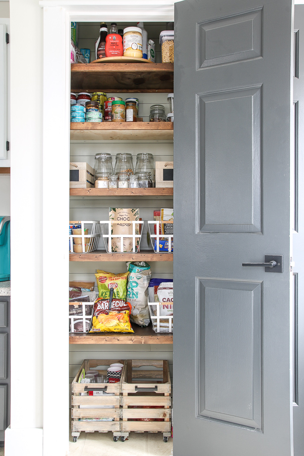 AT-HOME MAKEOVER: PICTURE-PERFECT PANTRY - In Touch Weekly
