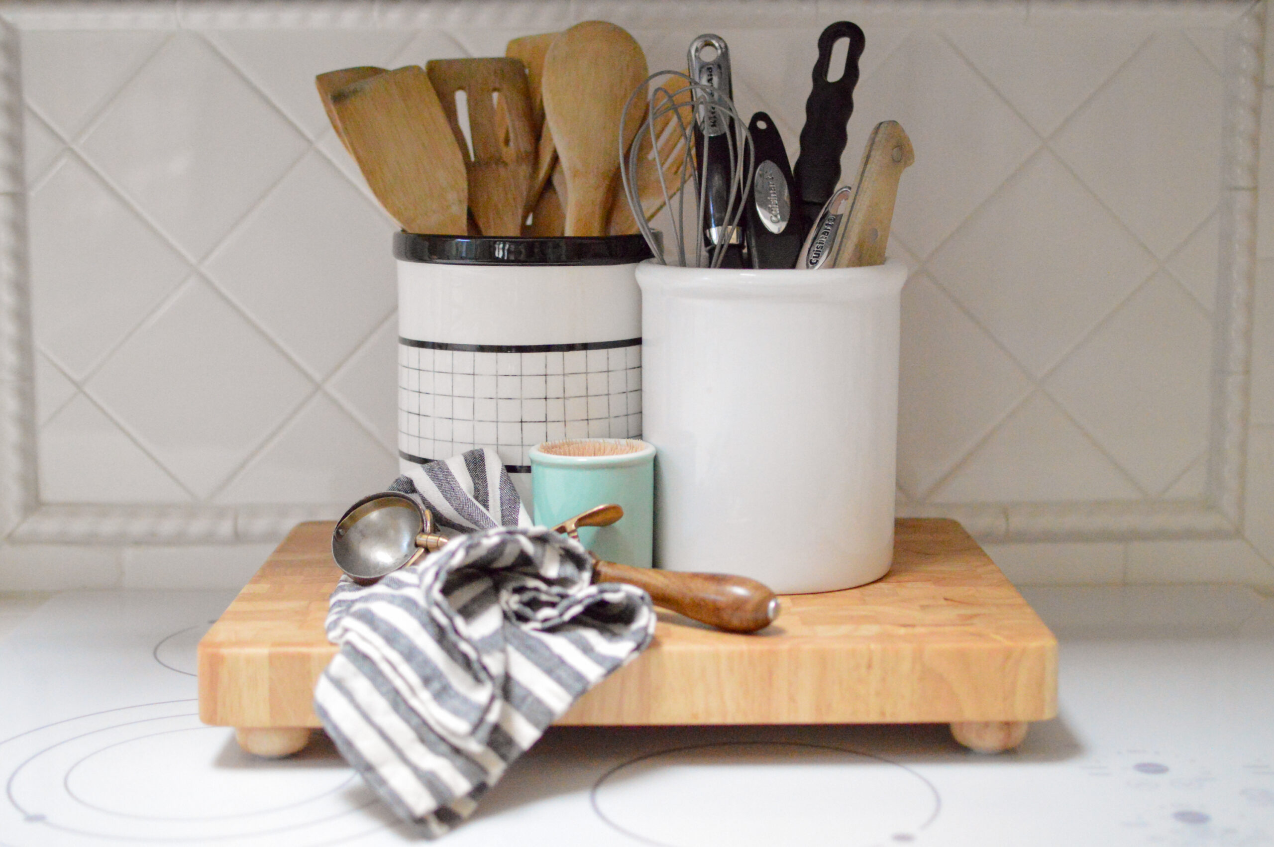 https://foxhollowcottage.com/wp-content/uploads/2021/01/Organizied-Utencil-Storage-Ideas-Month-long-weekly-Cleaning-Organizing-event-with-Free-Printable-checklist-www.foxhollowcottage.com_-scaled.jpg