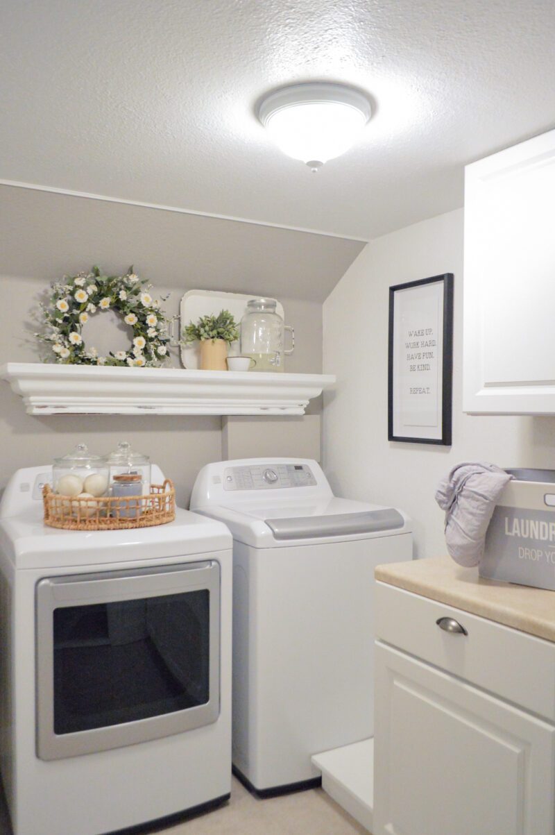 Organizing Your First Apartment: Bath & Laundry