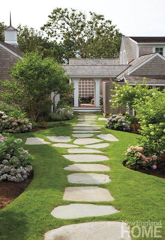 https://foxhollowcottage.com/wp-content/uploads/2021/05/Pretty-DIY-Garden-Path-Walkway-Ideas-at-foxhollowcottage-6.jpg